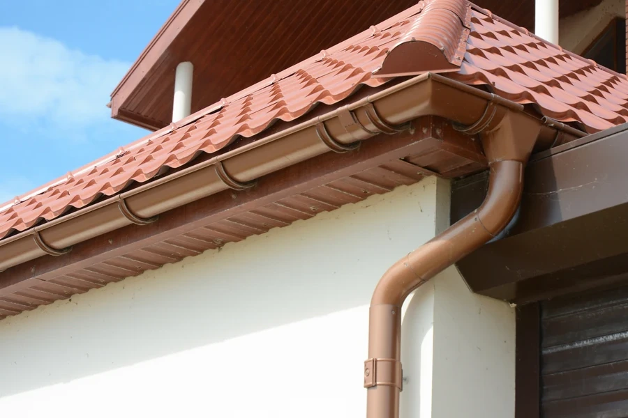 Detecting Common Seamless Gutter Issues East Hanover, NJ Detecting Common Seamless Gutter Issues East Hanover, NJ