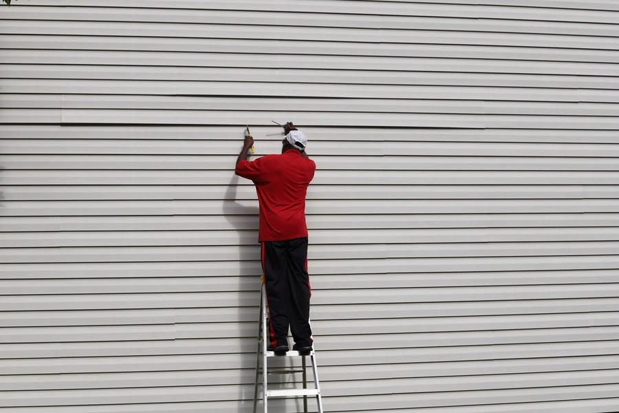 Vinyl Siding Maintenance Tips For Long Lasting Results East Hanover, NJ Vinyl Siding Maintenance Tips For Long Lasting Results East Hanover, NJ